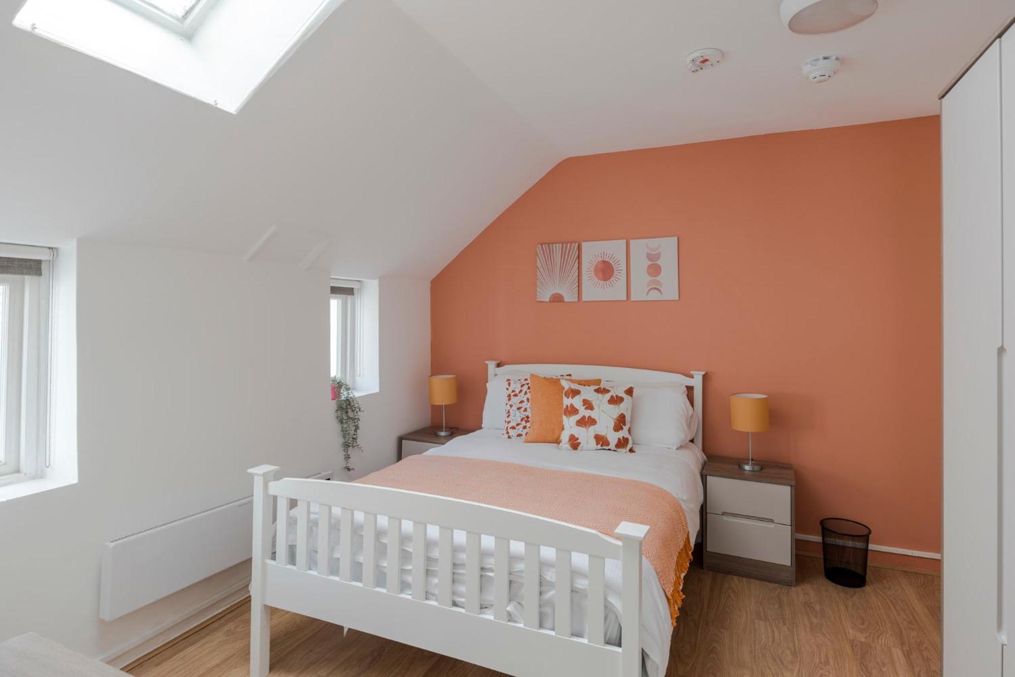 Wonderland - Fitzrovia - By Frankie Says Appartement Londen Buitenkant foto